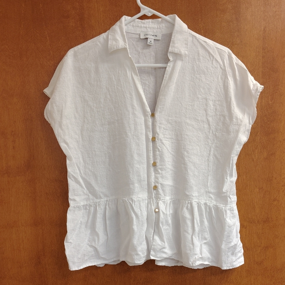 Calligraphie Linen Blend White Button-Up Top With Gold Buttons
